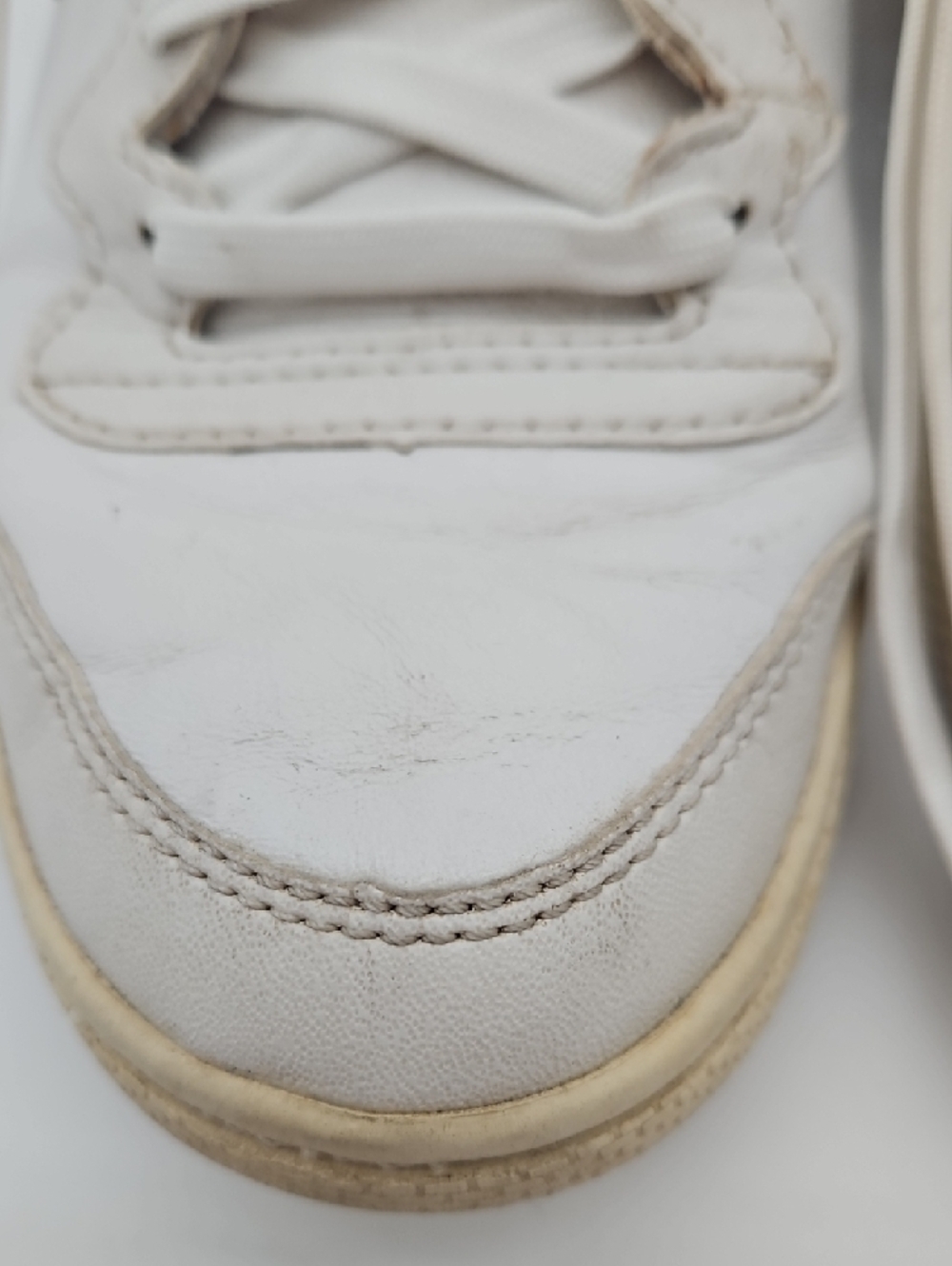 Converse White High-Top Sneakers with Blue Chevron & Red Collar - Picture 3 of 14